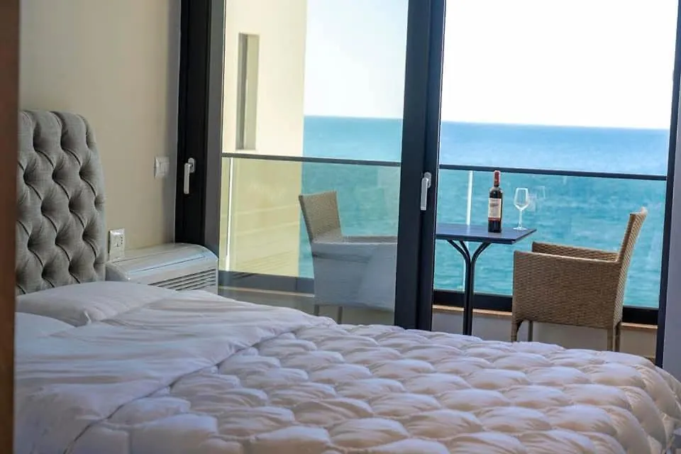 Golden Beach Residence - Luxury Apartments Gjashtë アルバニア