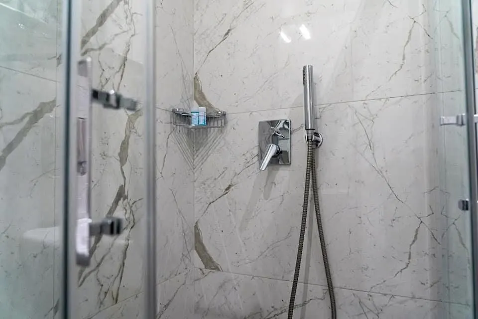 Golden Beach Residence - Luxury Apartments Gjashtë